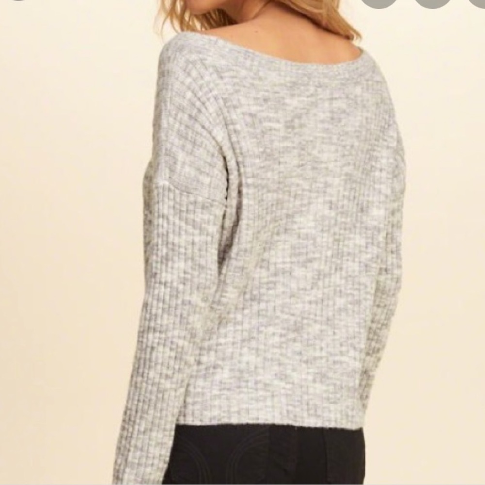 *4/$24* HCO Grey/White Ribbed Sweater - Picture 5 of 5